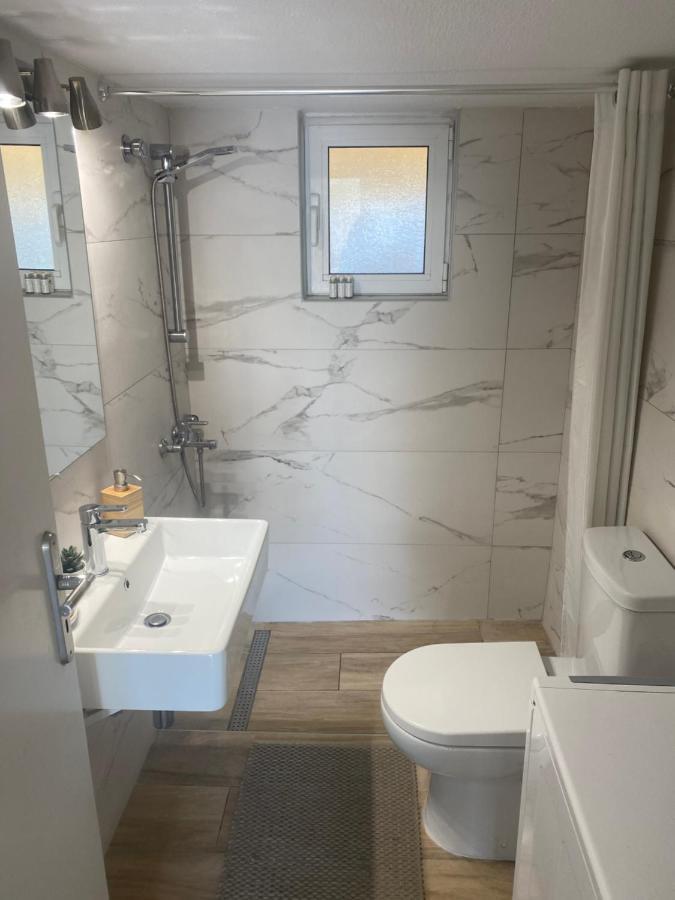 Thiseio Big Apartment Atény Exteriér fotografie